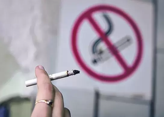 ist das rauchen im eingang erlaubt